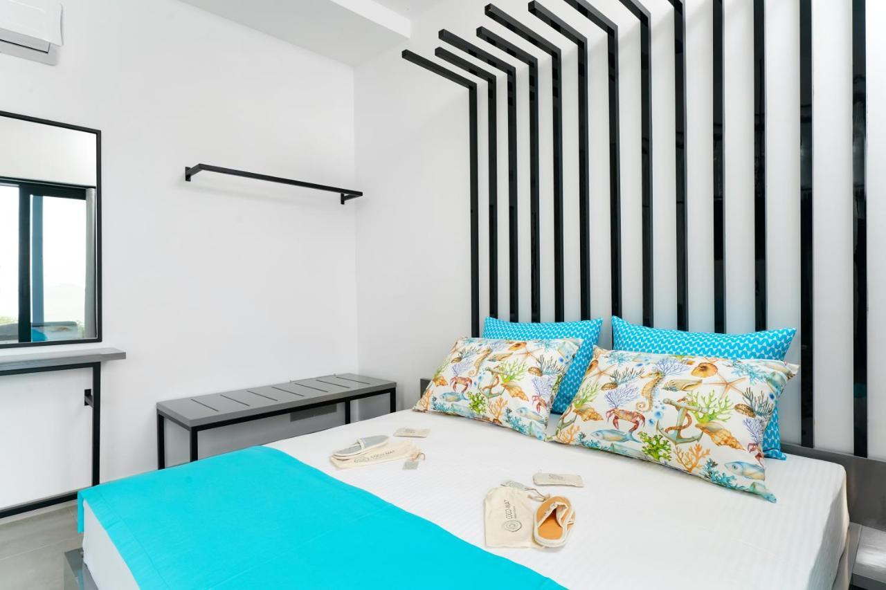 Mythodea Prive Luxury Suites Chrysi Ammoudia Dış mekan fotoğraf