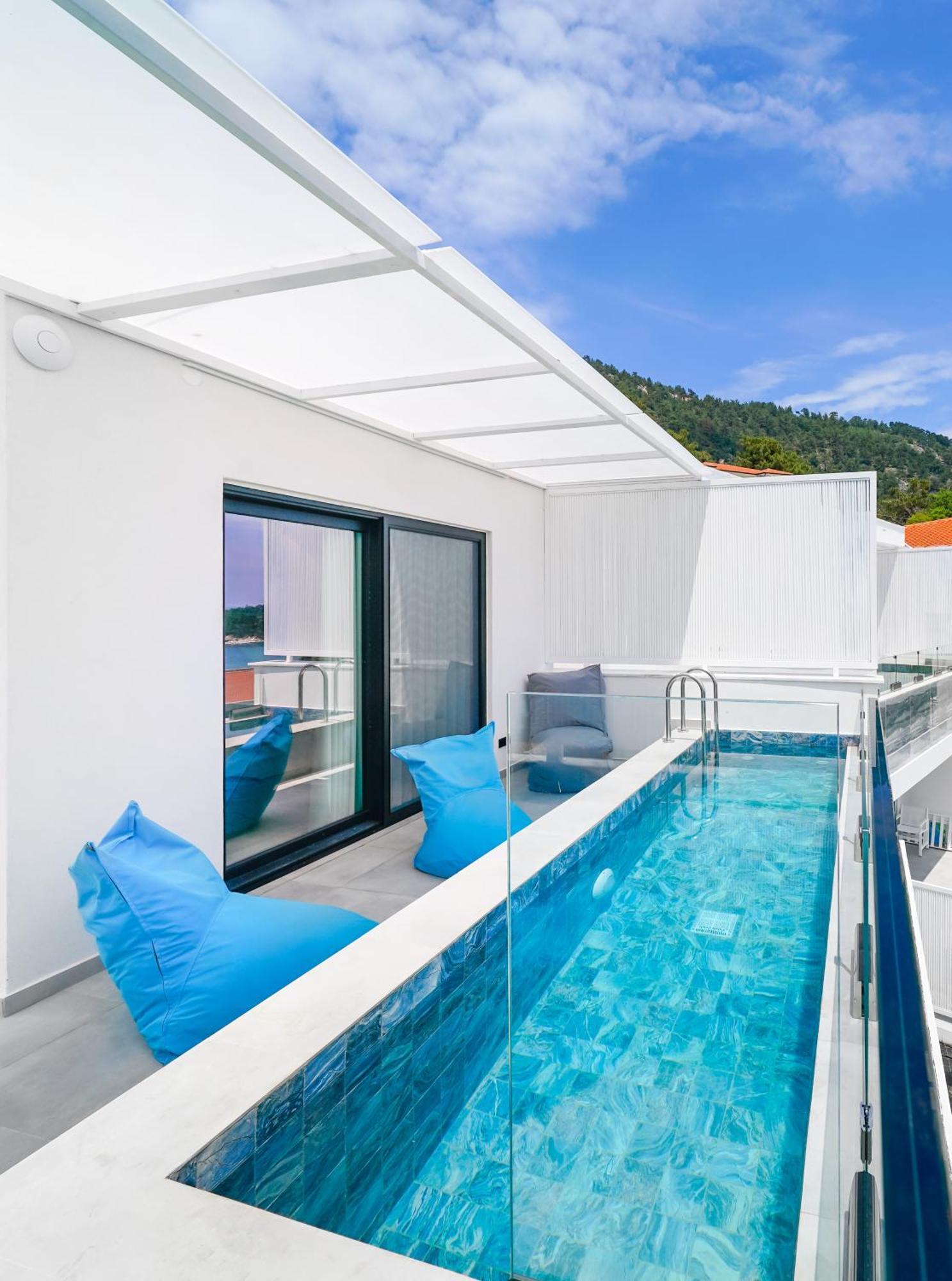 Mythodea Prive Luxury Suites Chrysi Ammoudia Dış mekan fotoğraf