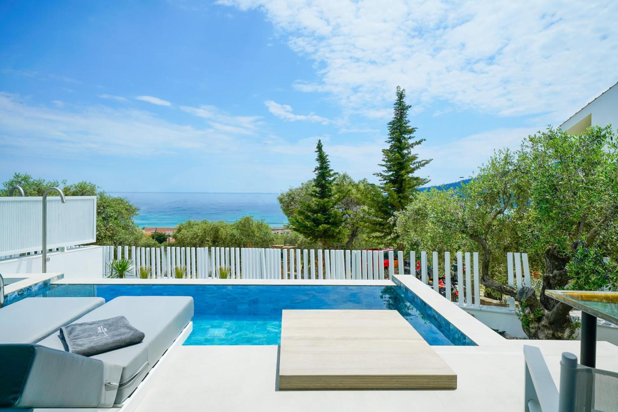 Mythodea Prive Luxury Suites Chrysi Ammoudia Dış mekan fotoğraf